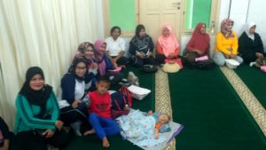 Read more about the article *Menjelang Bulan Ramadhan, Bhayangkari Ranting Polsek Tambora Mengadakan Pengajian Dan Arisan Rutin Bulanan*