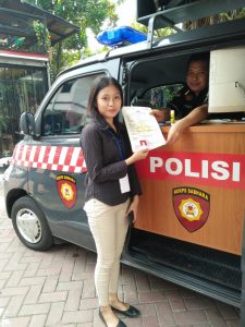 Read more about the article Acara Penggalangan TNI Manunggal KB Kesehatan Polsek Taman Sari Berikan Pelayanan SKCK Gratis