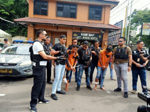 Read more about the article Melawan Petugas, 3 Perampok Di tanjung Duren Dilumpuhkan Timah Panas, 1 diantaranya tewas ditembus Timah Panas petugas