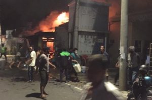 Read more about the article Kebakaran Melanda Rumah Makan di Kebon Jeruk Jakbar