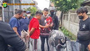 Read more about the article Polisi Tetapkan 7 Tersangka Bandar dan Pengedar Narkoba Kampung Ambon