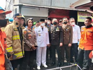 Read more about the article Forkopimko Jakarta Barat Tinjau Lokasi Kebakaran Rumah Indekos Di Tambora Jakarta Barat, 6 Orang Tewas